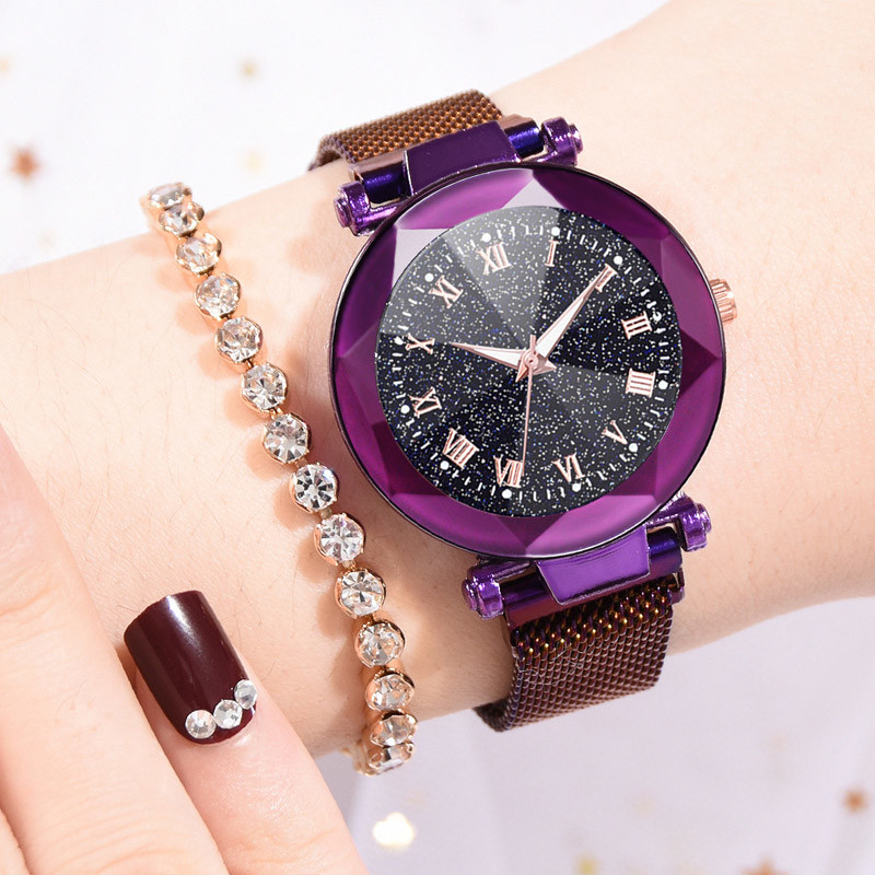 WJ-8484 Fashion Smart Night Lights Alloy Case Stainless Steel Band Alloy Case Magnetic Bracelet Watch